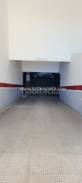 Foto 47d41ecf-7330-4794-84c2-4824ad216651. Parking coche en Centro Alcázares (Los)