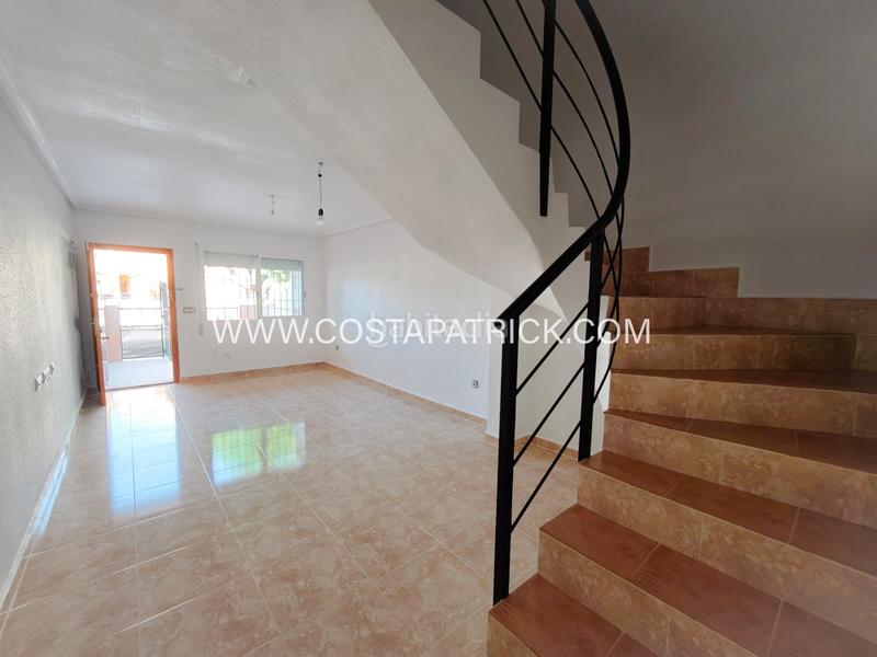 Foto f544811a-bfb6-4775-8bd1-38eb45c43707. Casa adossada amb aparcament a Los Narejos_Punta Calera Alcázares (Los)