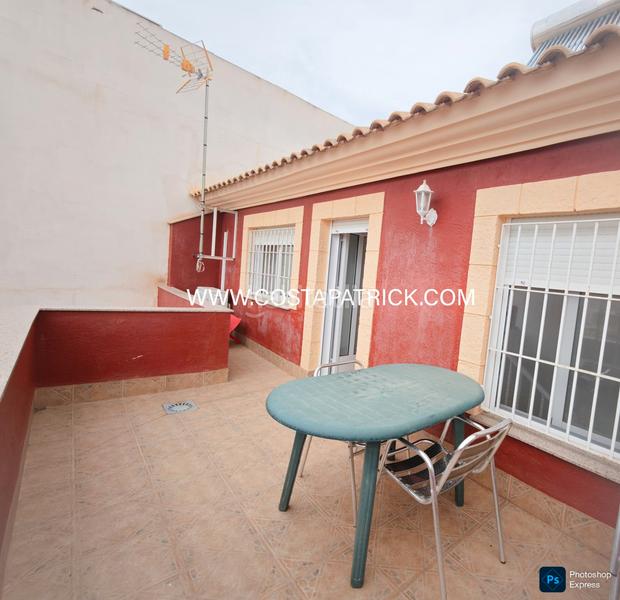 Foto 943995ee-debf-4d36-a8f2-981727e210c4. Casa a schiera con riscaldamento parcheggio in Centro Alcázares (Los)