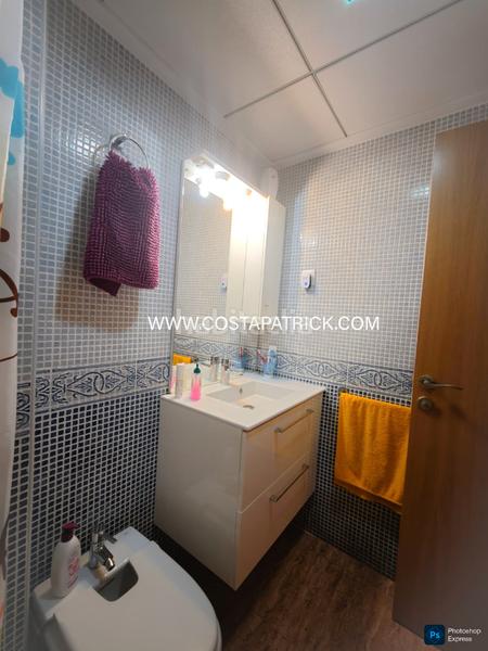 Foto f9849c64-9a48-4b8d-853f-5746a60db467. Casa a schiera con riscaldamento parcheggio in Centro Alcázares (Los)