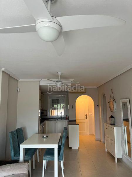 Foto 2b25d12a-67e4-4ec1-b972-f2c2f22f5328. Casa adossada a calle islas columbretes 4 a Centro Alcázares (Los)