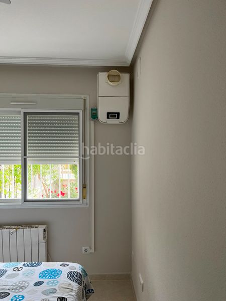 Foto 6a8ba919-882b-4872-a6cd-762a35b1a2b2. Casa adossada a calle islas columbretes 4 a Centro Alcázares (Los)