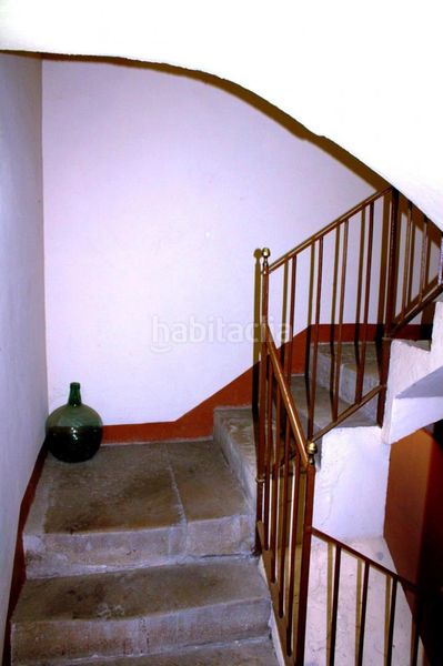 Foto 25e14b5a-dfc5-4b95-b3ab-bf2f362fd12a. Casa adossada a Tàrrega