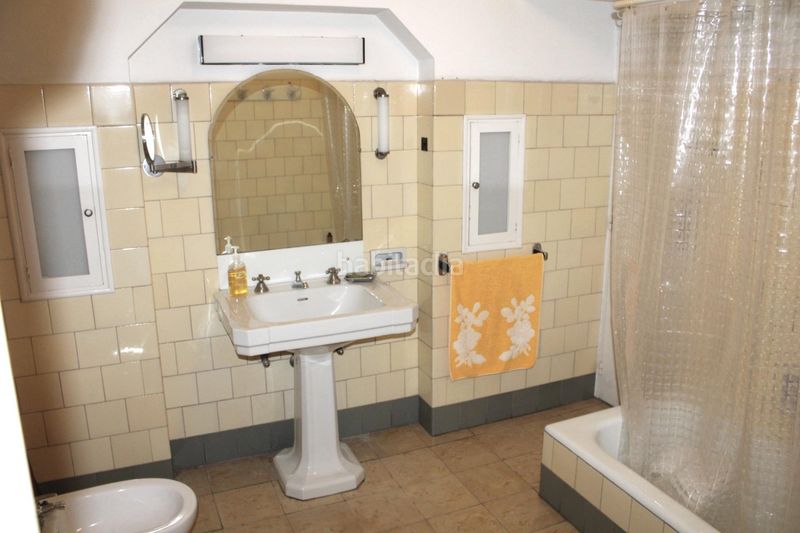 Foto a0b0d4cf-4783-45d0-8095-c771fadb841a. Casa adossada a Tàrrega