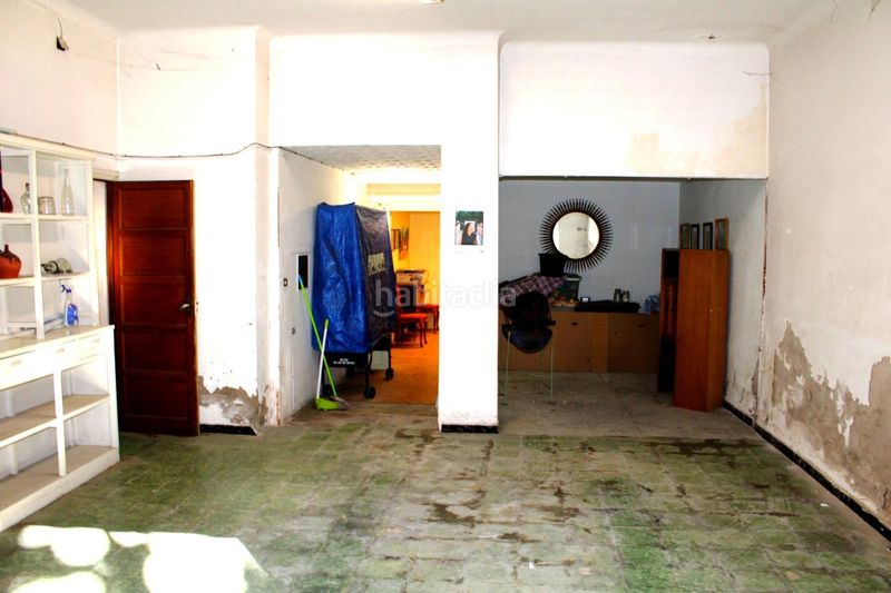 Foto bc43e9ea-8bc6-49e5-bf55-3a8de3e4843d. Casa adossada a Tàrrega