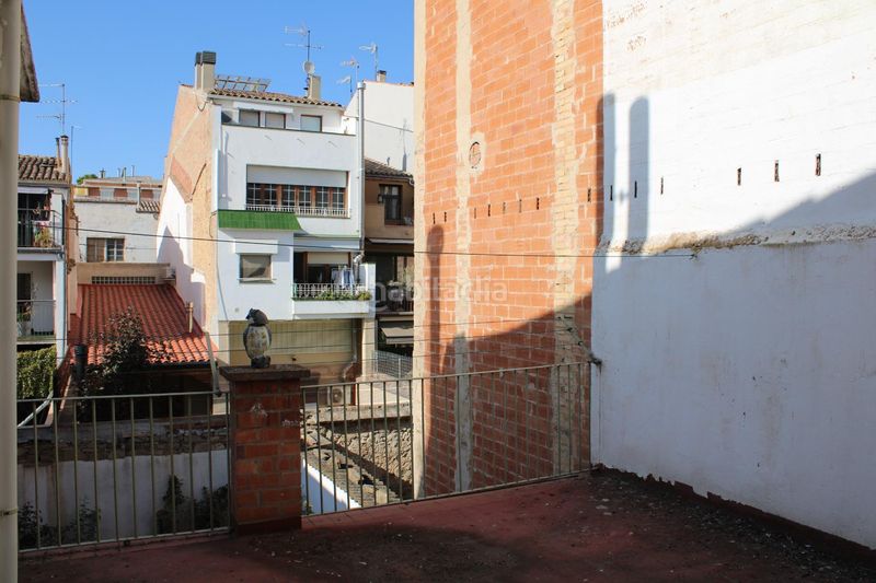Foto f8de4203-d529-48b1-8c76-9198080024b9. Casa adossada a Tàrrega