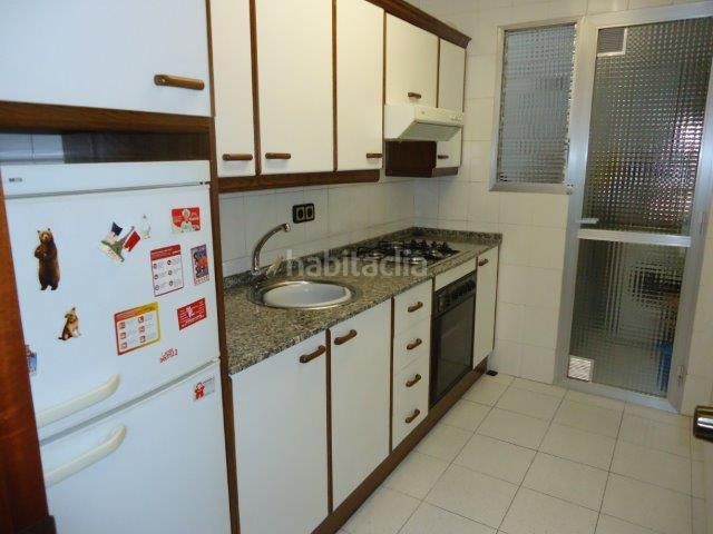 Foto 5fbbe5fa-e09f-4a0d-85e1-6be005643c30. Pis a ramon llull 3 a Príncep de Viana-Clot-Xalets Humbert Torres Lleida