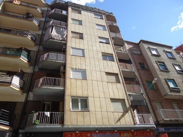 Foto ac51708b-908e-4bba-9931-aba804a954e6. Pis a ramon llull 3 a Príncep de Viana-Clot-Xalets Humbert Torres Lleida