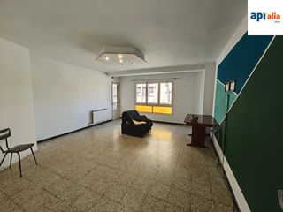 Piso  Paer casanovas
