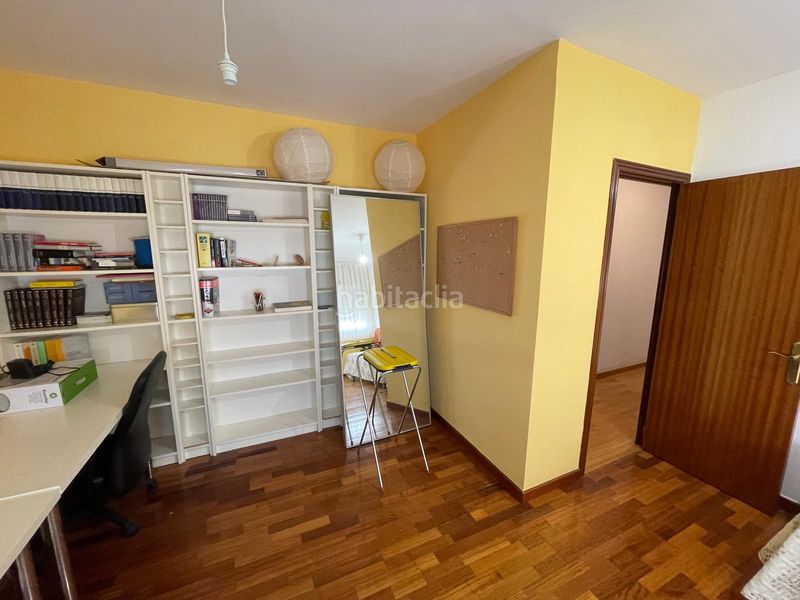 Foto e76fa32e-87a4-4807-ab41-35be56788d83. Pis a de la pau 25 a Mollerussa