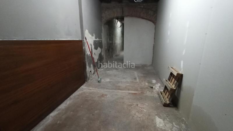Foto d08ed40e-02c6-4d38-8e9c-af9a555c8d5a. Alquiler local comercial en Centre Històric Lleida
