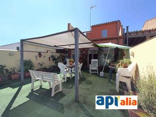 Casa adossada  Sant ramon. Exclusiva apialia gran casa de pueblo en artesa de lleida, a sol
