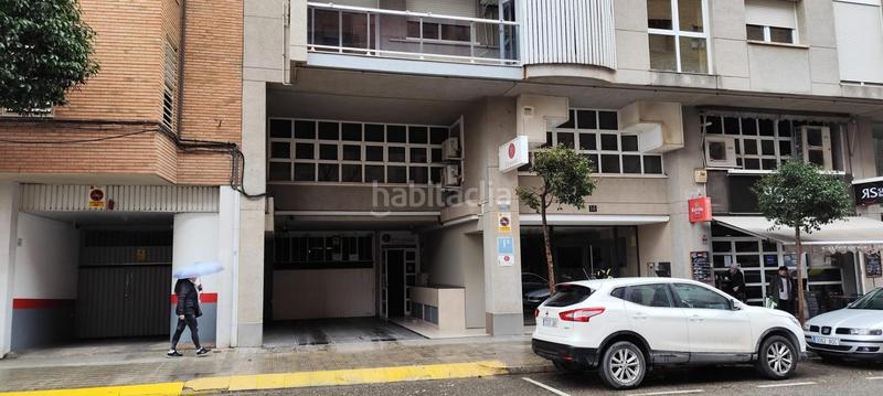 Foto ed97bb33-bf13-41e4-93c5-d8cae8c9f286. Aparcament cotxe a Joc de la Bola - Camps d'Esports Lleida