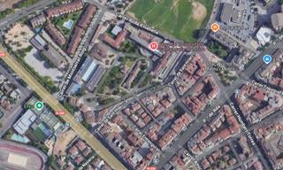 Edifici a Joc de la Bola - Camps d'Esports