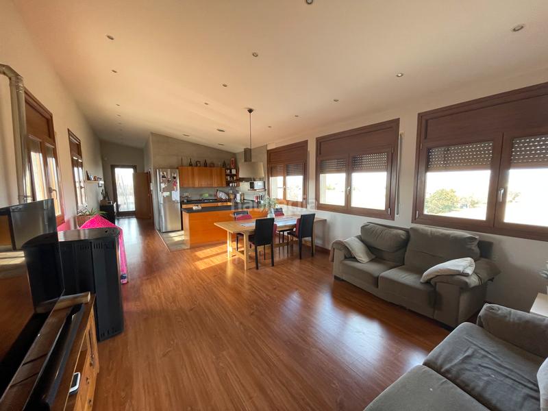 Foto 52d6e714-cbe9-4d2c-b41c-061794bd8b25. Casa a schiera in de catalunya 56 in Poal (El)