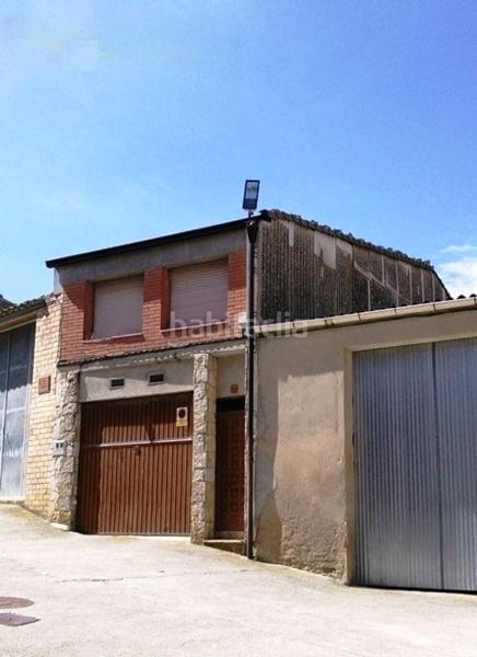 Foto 2920c6c6-3bfa-4695-a45f-6ab5adbe938b. Maison jumelée avec parking dans Conesa