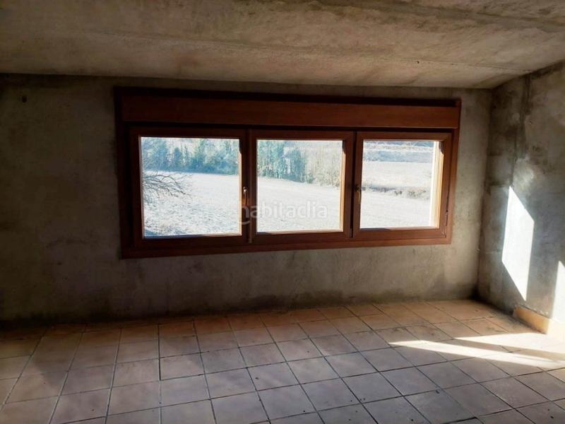 Foto 367bf560-9a3f-4883-b5e1-863d9b0949a5. Maison jumelée avec parking dans Conesa