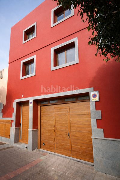 Foto c308ab61-ef55-4d85-94d3-138a1d885488. Edifici a plaza de la candelaria 7 a Ingenio pueblo Ingenio