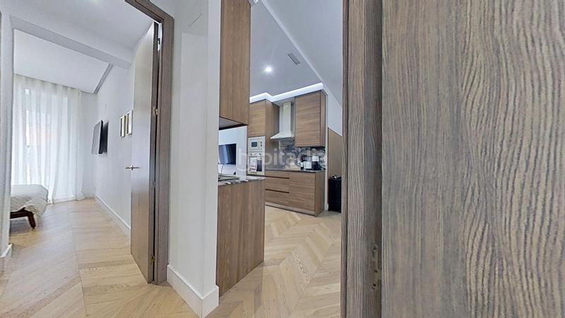 Foto d740ed52-26bb-4fcd-8ec0-3caba08a3373. Piso magnifico piso exterior en trafalgar en Almagro Madrid