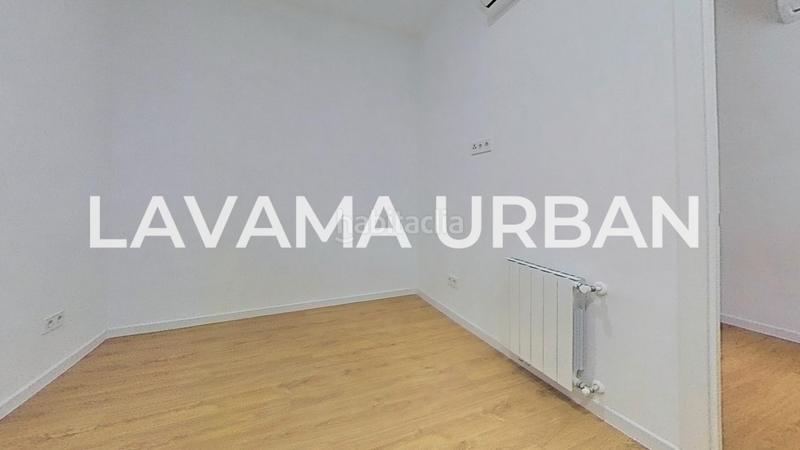 Foto f4de55ae-6209-42c1-847c-fee0af7f5e64. Appartement dans calle de antonio toledano 11 dans Fuente del Berro Madrid
