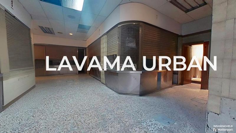 Foto dcd974aa-dadf-4715-bc36-d36cc125a325. Local comercial amplio local comercial para inversores en Madrid