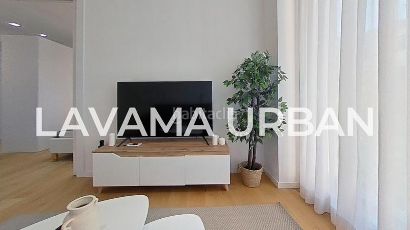 Foto 5cd5475a-fcc5-4fa8-9044-0ac4ddddbff8. Lloguer pis amb calefacció piscina a Casa de Campo Madrid