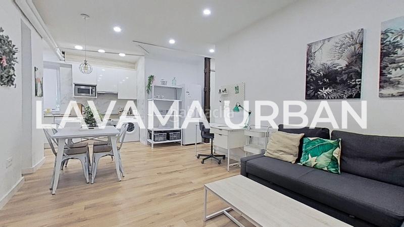 Foto eb34f46c-ec45-4668-9d34-21640c0ad2c8. Piso  en venta en paseo del pintor rosales en Madrid