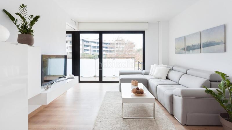 Foto def3a174-5b23-40ad-88aa-106c448ad7f8. Piano terra 104m<sup>2</sup> in carrer de la mare ràfols 54 in barceloneta - molí d´en rovira Vilafranca del Penedès