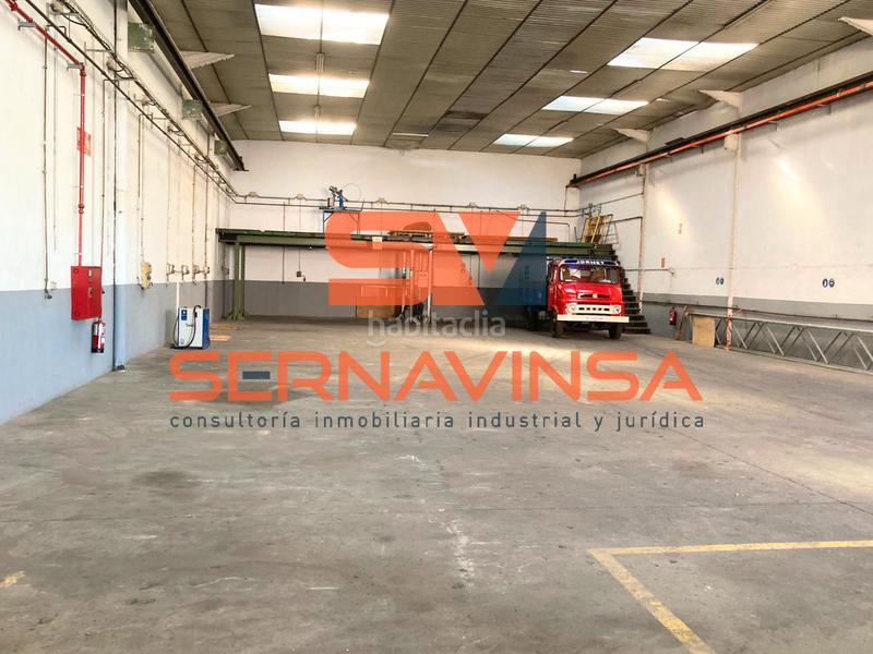 Foto de91bb54-c7cf-43e3-aa03-f8b83df738ff. Capannone industriale in Palau-solità i Plegamans