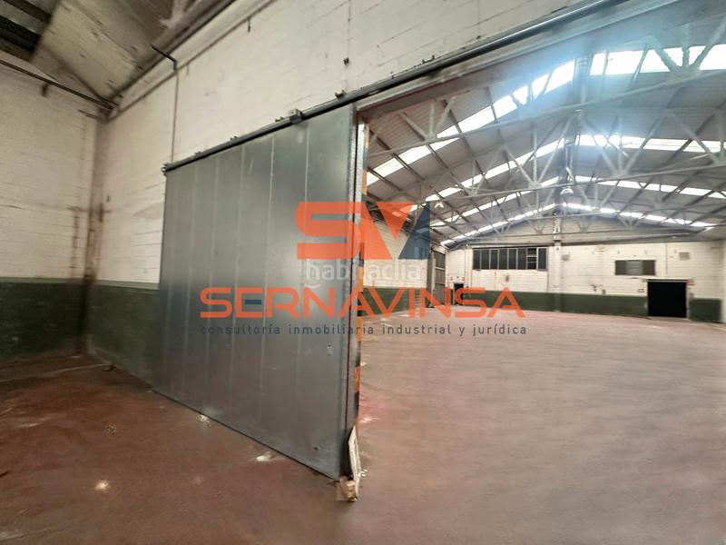 Foto 3357cd6a-25fa-455f-8448-8193b8eafcf0. Rent industrial building in Sud-Zona Industrial Castellar del Vallès