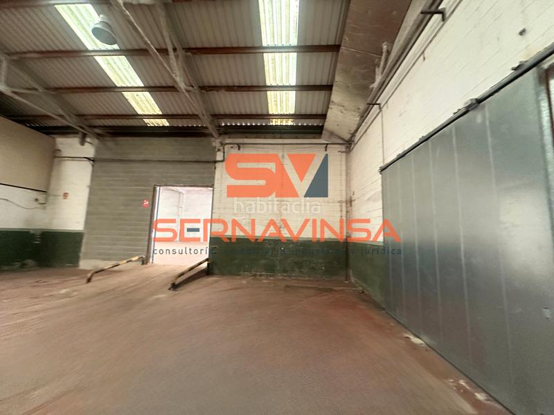Foto 4423141a-90c1-4764-849b-b54072fb6956. Rent industrial building in Sud-Zona Industrial Castellar del Vallès