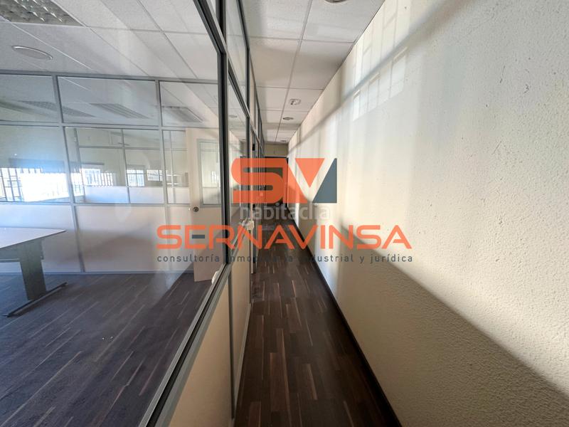 Foto c4e8431c-6fda-49e7-92da-09d2917a34ab. Rent industrial building in Sud-Zona Industrial Castellar del Vallès