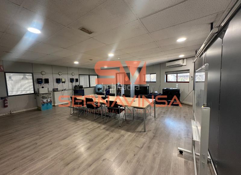 Foto dac499b6-98f5-44e0-8d9c-cfe935c265de. Rent industrial building in Zona Industrial Barberà del Vallès