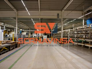 Miete Fabrikhalle in Zona Industrial. Barberà del vallès alquiler nave industrial  de 1.512 m2