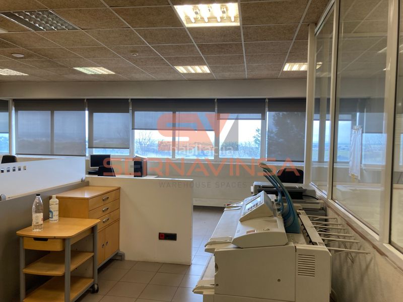 Foto b1d3a4d4-b5ae-4234-9f73-e0349a32980e. Location bâtiment à usage industriel dans Can Roqueta Sabadell