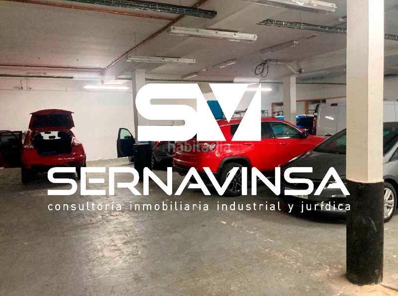 Foto 7af012a2-fedd-4d80-a889-69ead5ec278c. Capannone industriale in Centre Granollers