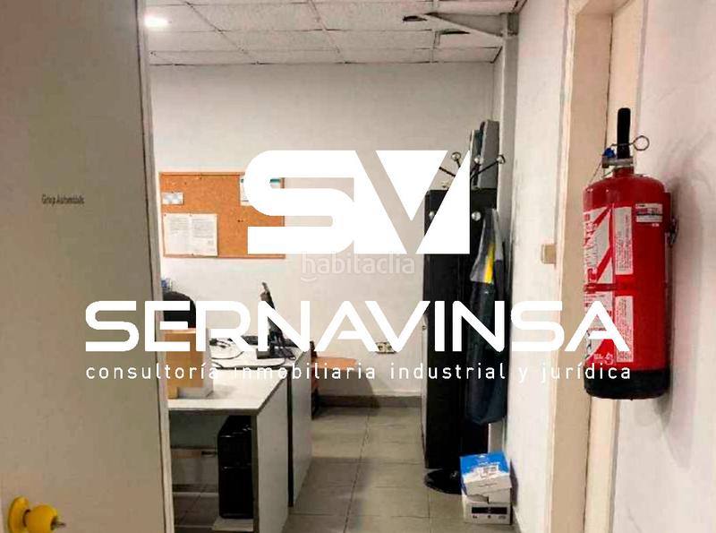 Foto b8a65f90-fb9d-49ce-adf8-e029dccd676b. Capannone industriale in Centre Granollers