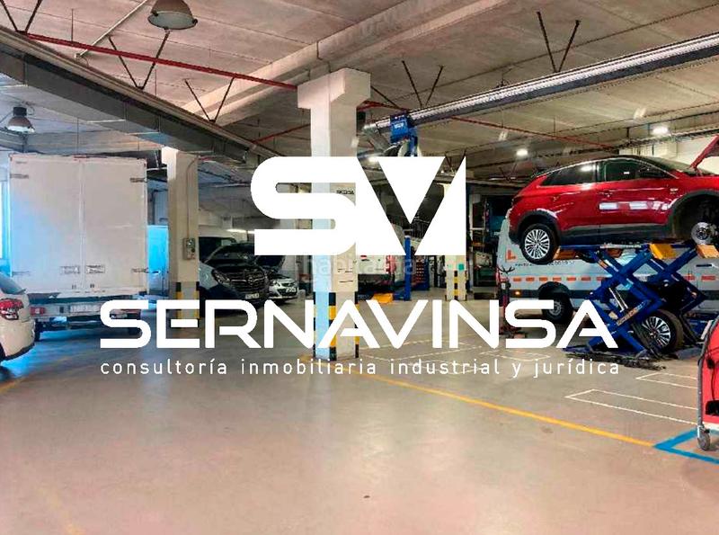 Foto cd9552fe-123c-4c44-97bb-f4b92e7e19b0. Capannone industriale in Centre Granollers