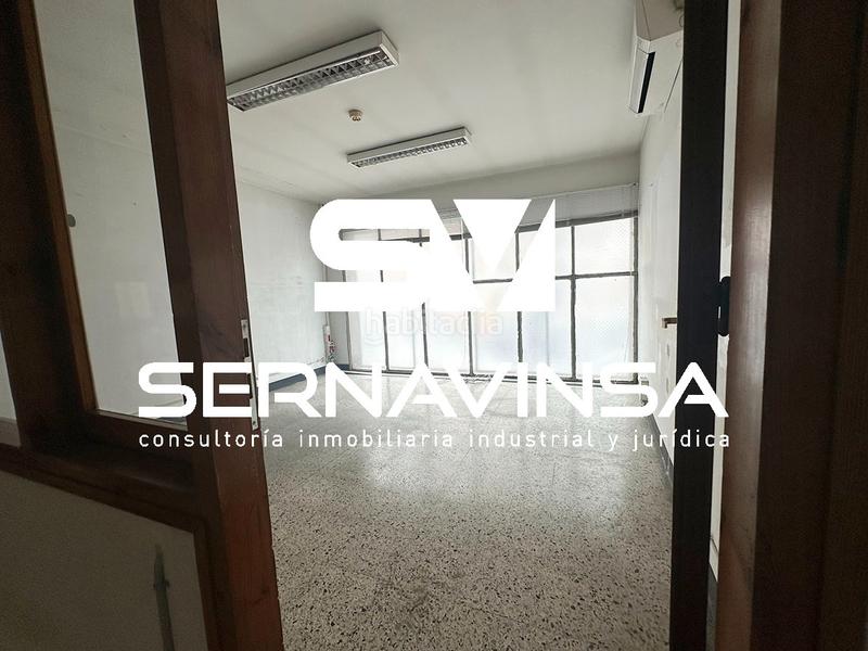 Foto 4b92b7d4-312d-454a-a68e-deb1d2125800. Rent industrial building in Gràcia Sabadell