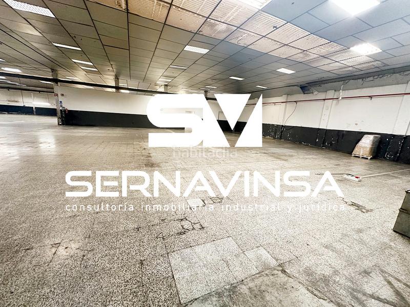 Foto 9acfd3d8-0de8-4d4a-8099-e399e0955f89. Rent industrial building in Gràcia Sabadell