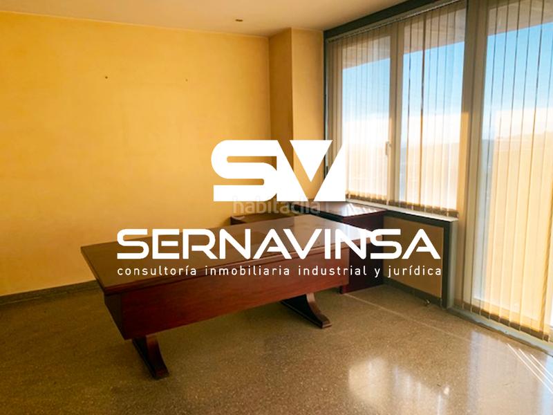 Foto 1e0add8e-7070-4d92-9ac1-2b88c73e1fff. Industrial building in Zona Industrial Barberà del Vallès