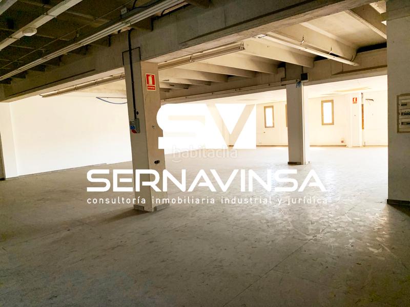 Foto 228728f7-089d-4a04-8eaa-1113f72fcd63. Industrial building in Zona Industrial Barberà del Vallès