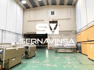 Nau industrial a Zona Industrial. Nave industrial en venta  barberà del vallès