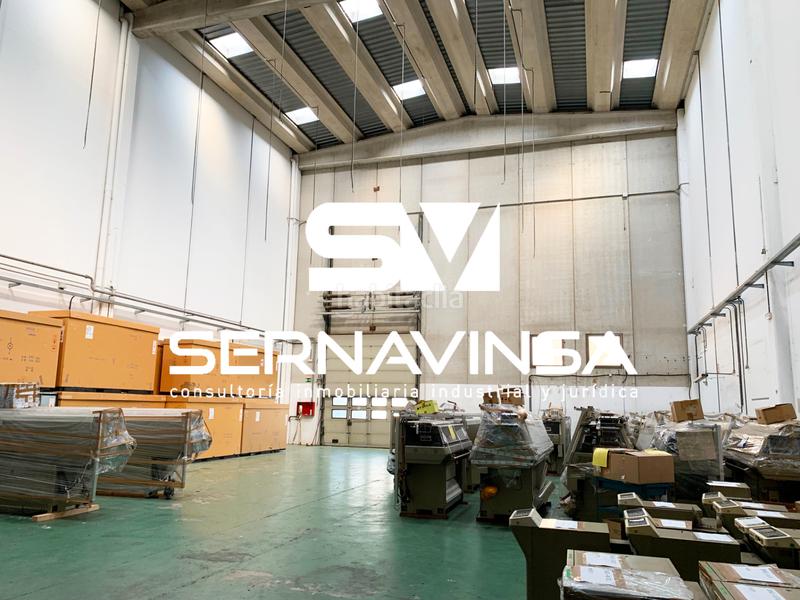 Foto 52fa909a-87e7-435c-bd66-fc8251c99604. Industrial building in Zona Industrial Barberà del Vallès