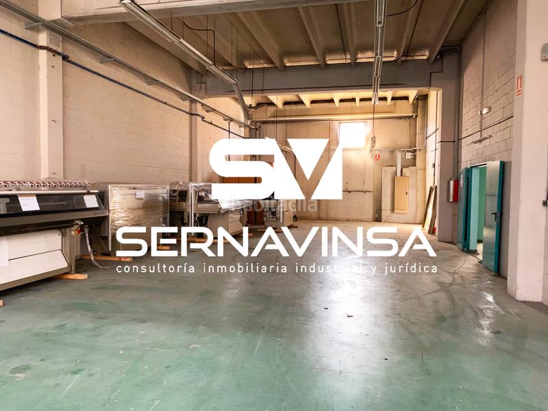 Foto 7d75de12-6723-4cbe-a483-faad6a563431. Industrial building in Zona Industrial Barberà del Vallès