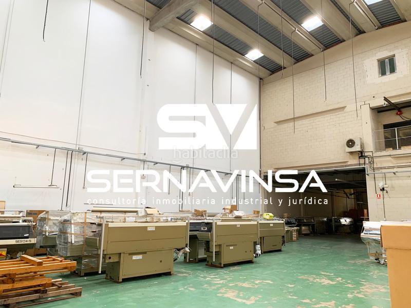 Foto 86bed1cd-d4bb-4498-b171-01a3cc9f3f78. Industrial building in Zona Industrial Barberà del Vallès