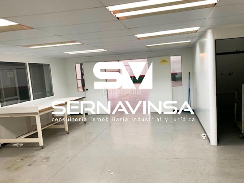 Foto d9fd9c10-e46f-4ce5-ae8d-aeb848580d49. Industrial building in Zona Industrial Barberà del Vallès