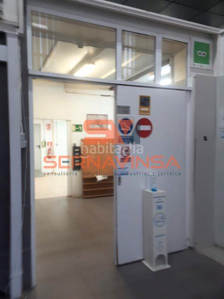 Foto 8cf72a66-71fe-4c78-b921-2b8d90c3c42e. Miete geschäftsraum in Sant Pere Nord Terrassa