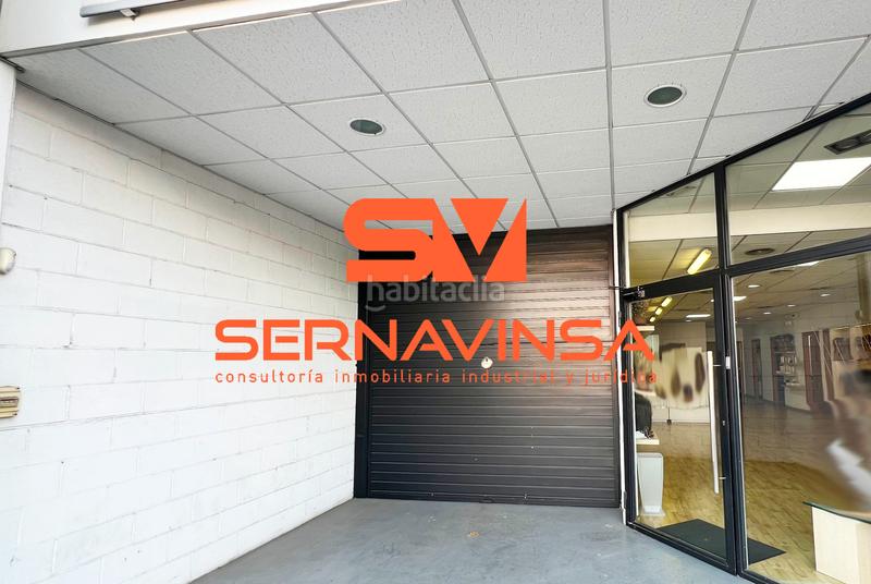 Foto 1acdef22-fedf-4bec-89b7-238a7892cc73. Bâtiment à usage industriel dans Gràcia Sabadell