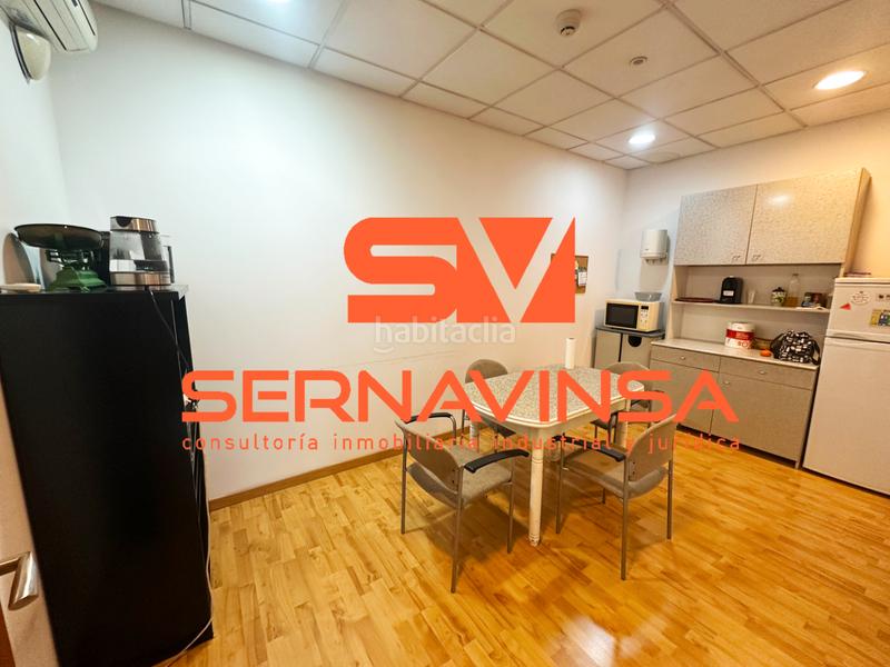 Foto 9af59efc-c6ca-4217-879a-85a4885155e6. Bâtiment à usage industriel dans Gràcia Sabadell